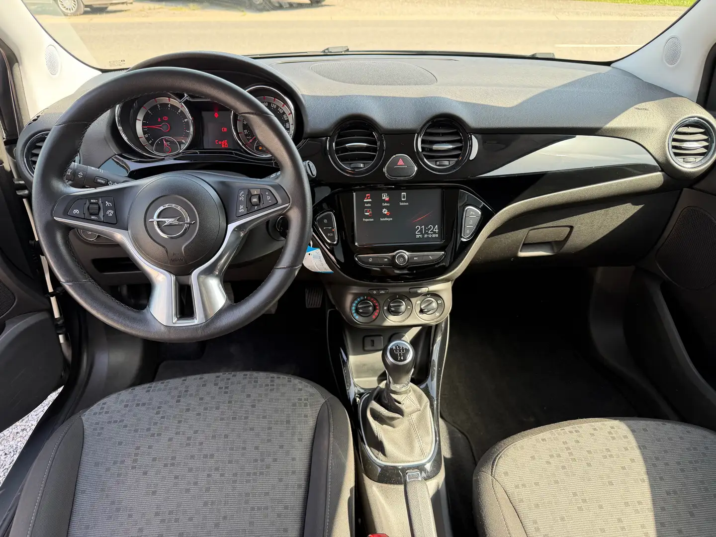 Opel Adam — intérieur